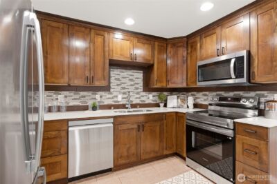 10404 Jovita Blvd E, Edgewood, WA 98372 - Photo 6