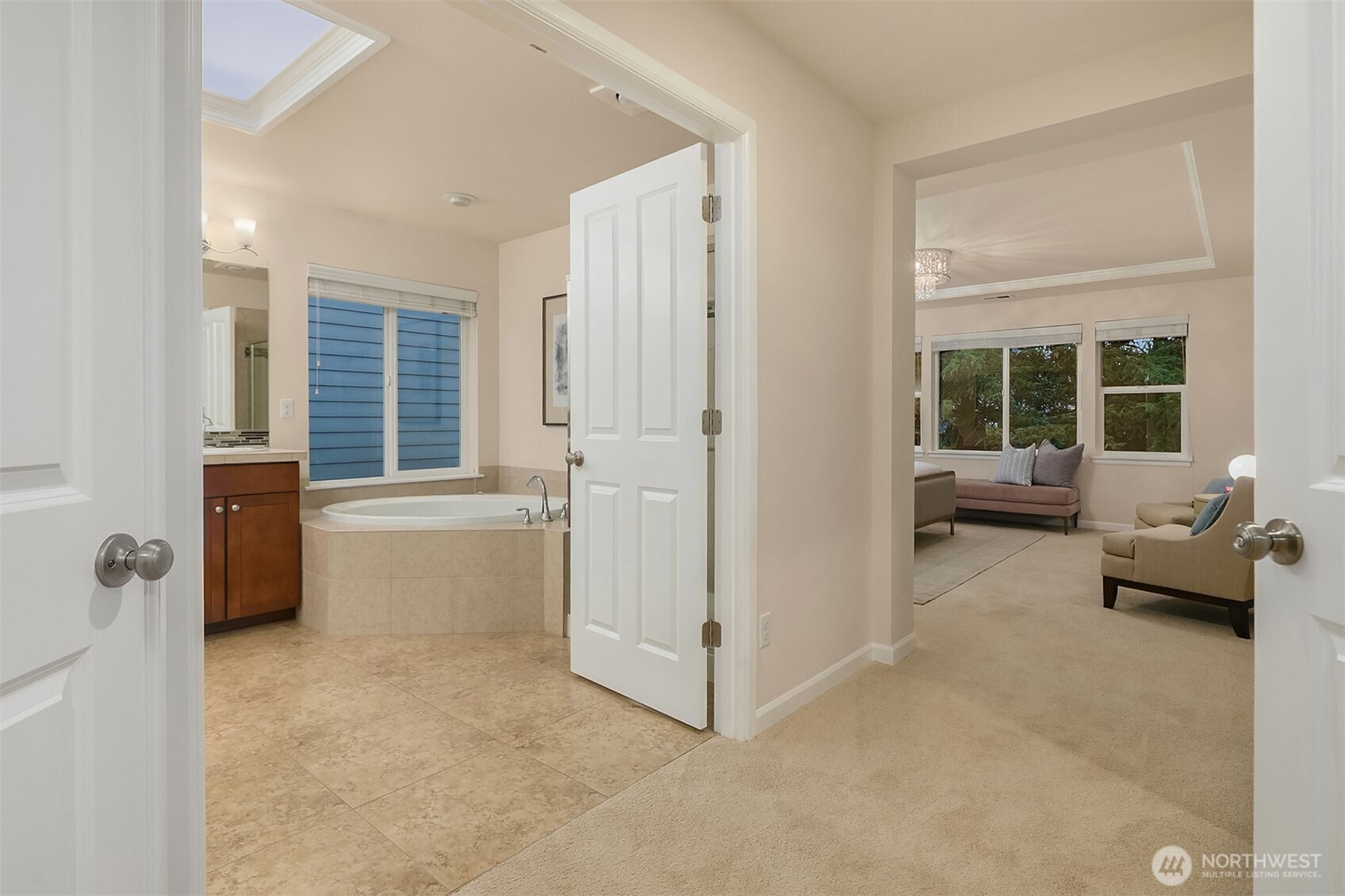 713 170th Place SW, Lynnwood, WA 98037