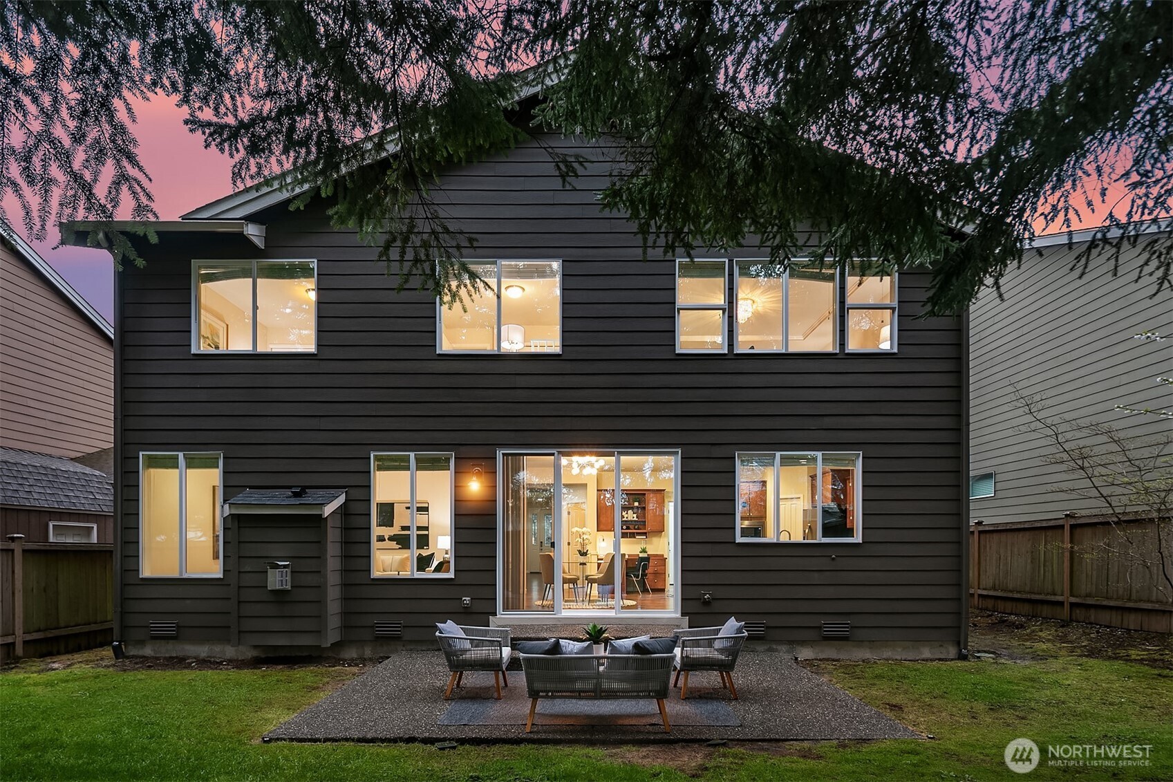 713 170th Place SW, Lynnwood, WA 98037