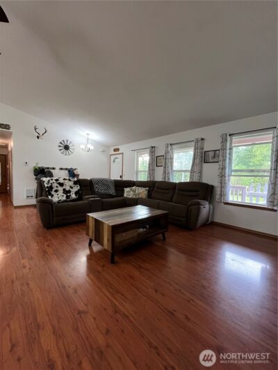 40 E Jarrett Drive , Shelton, WA 98584 - Photo 4