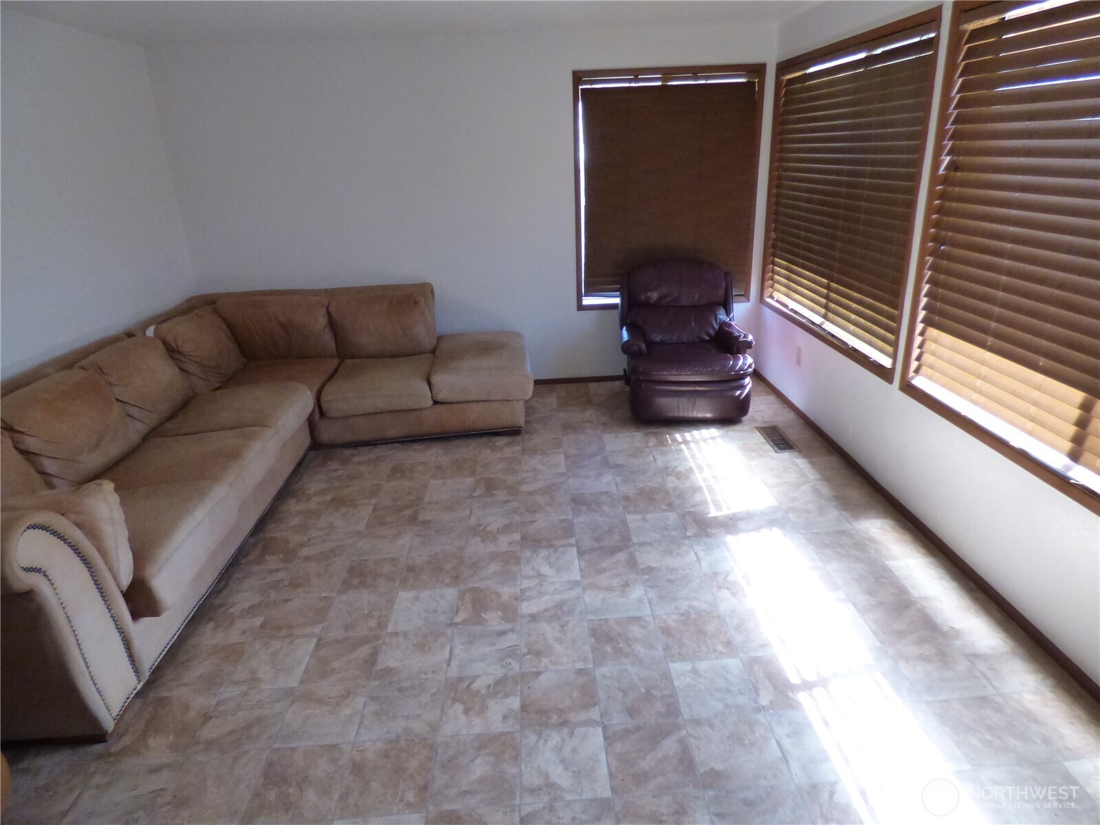 543 Jack Wells Road , Bridgeport, WA 98813