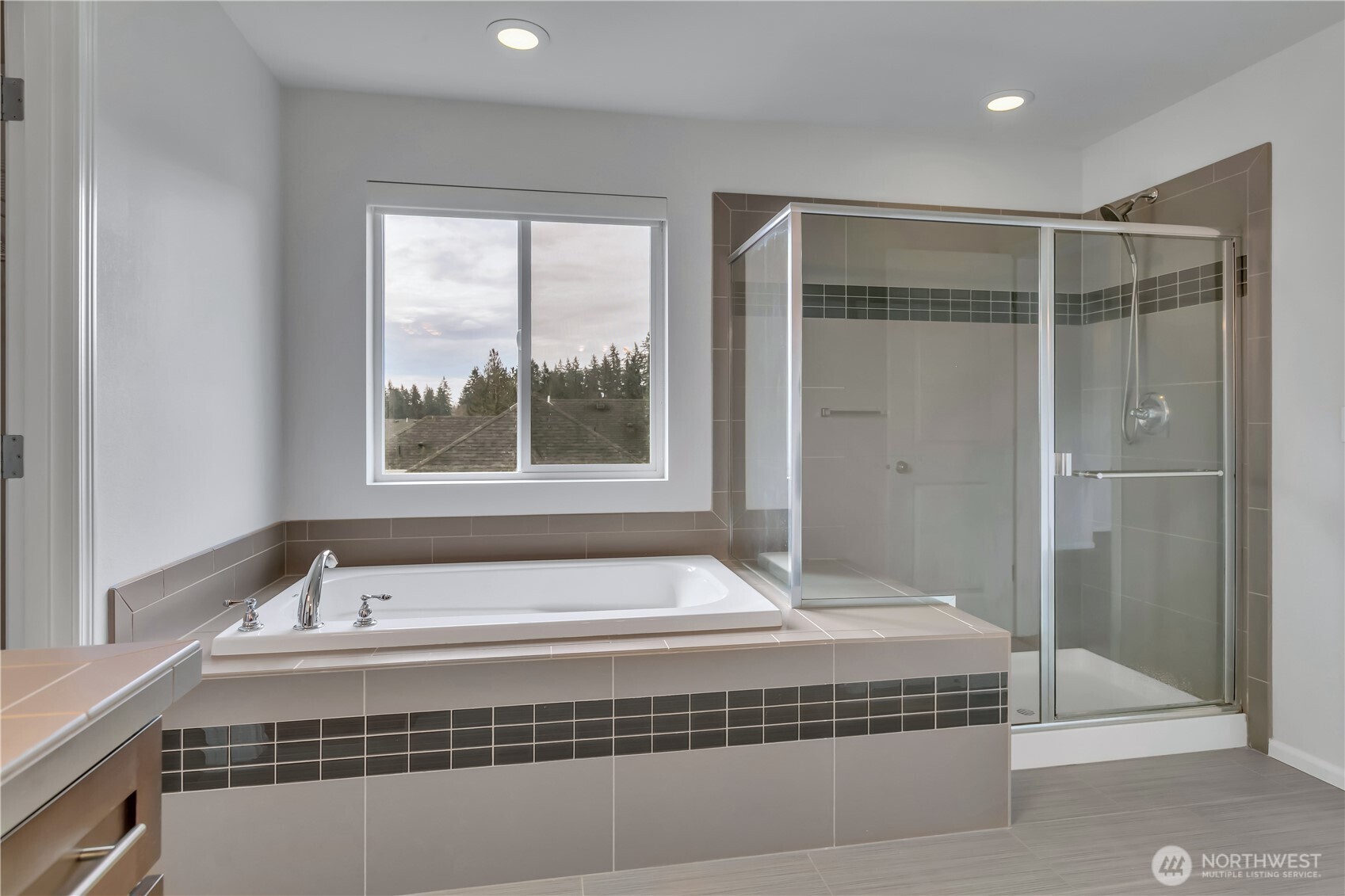 4731 S 322nd Street , Auburn, WA 98001