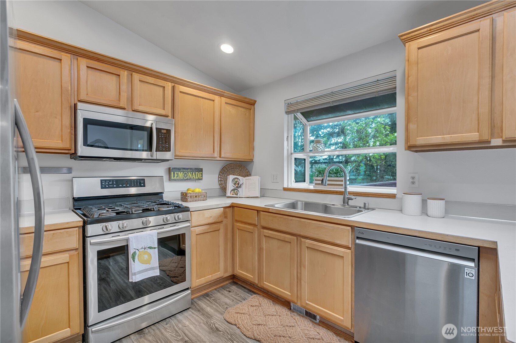 2904 174th Street E, Tacoma, WA 98445
