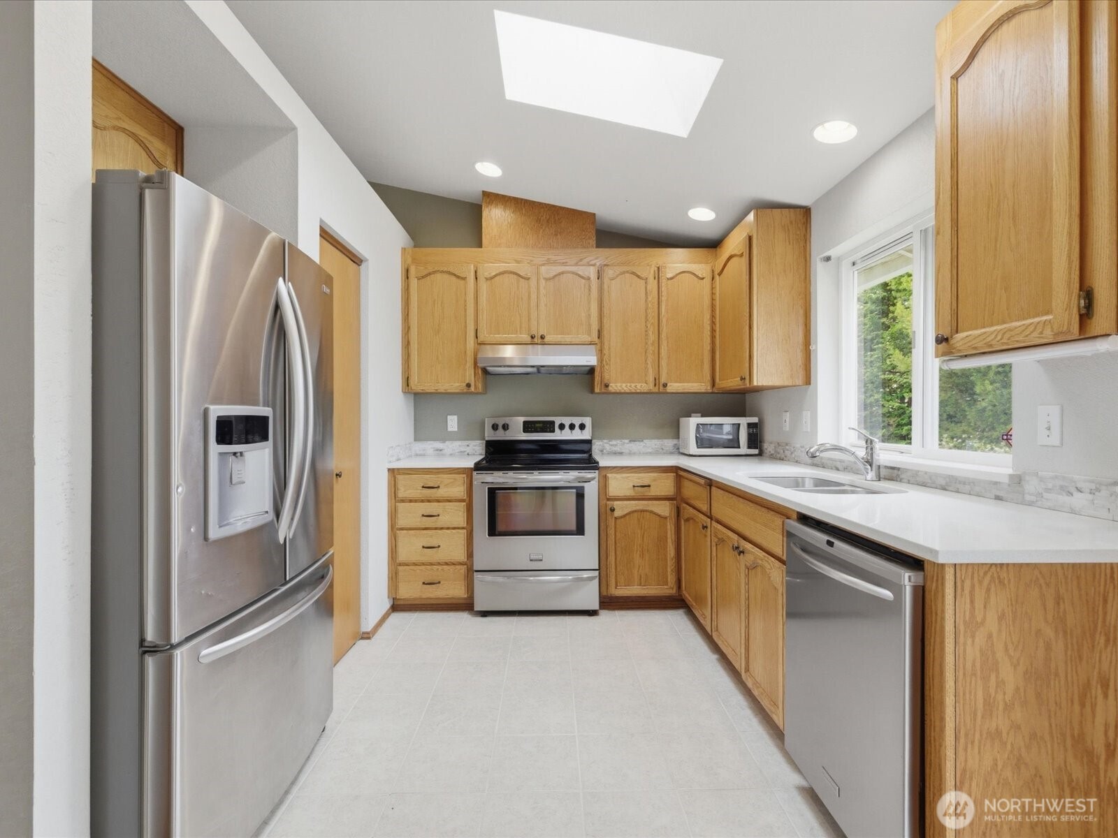 6000 Cady Road , Everett, WA 98203