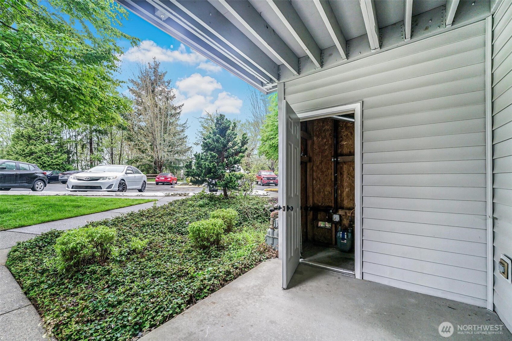 4710 SE Mill Pond Drive SE #303, Auburn, WA 98092