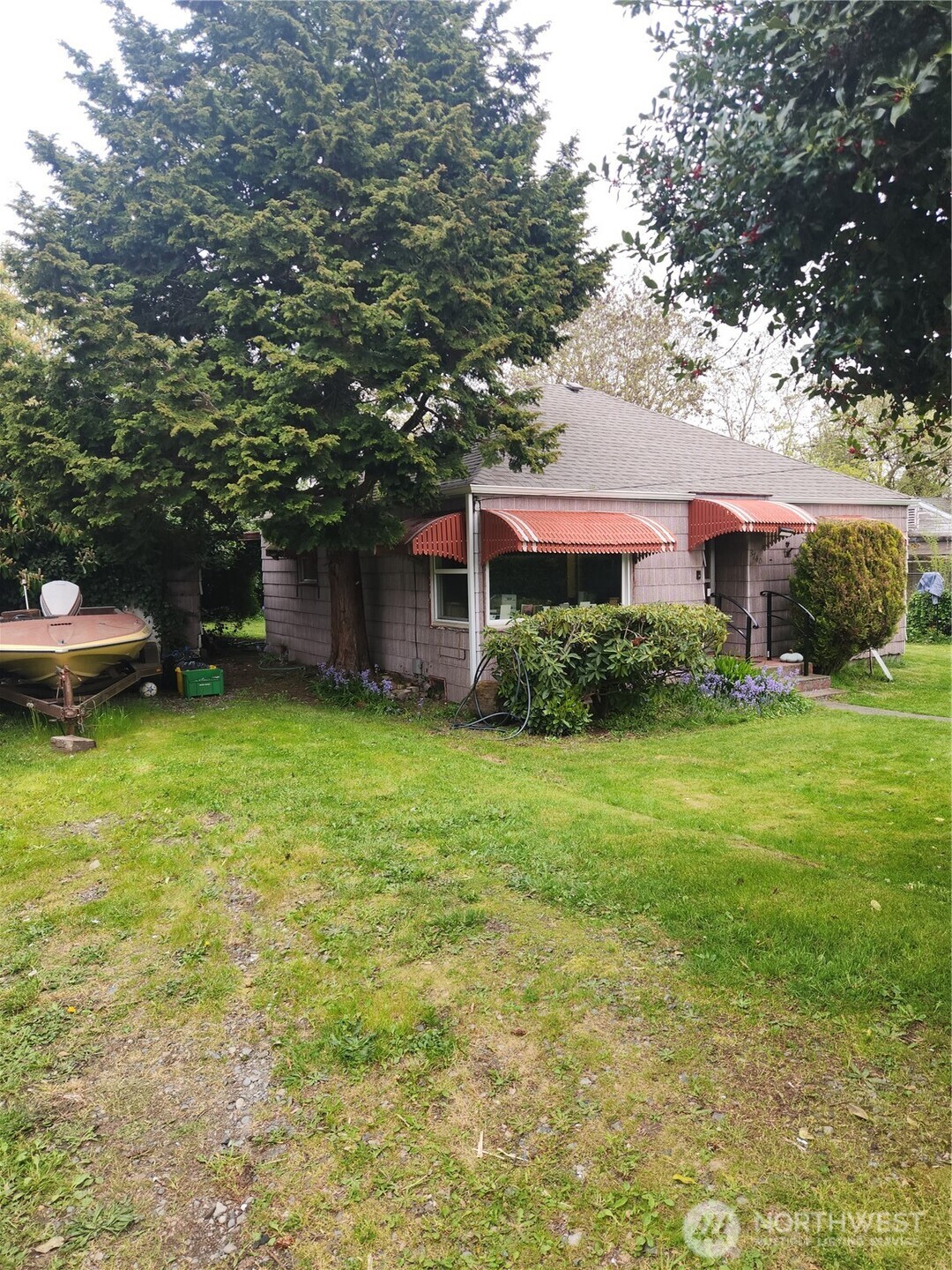 3740 S 142nd Street , Tukwila, WA 98168