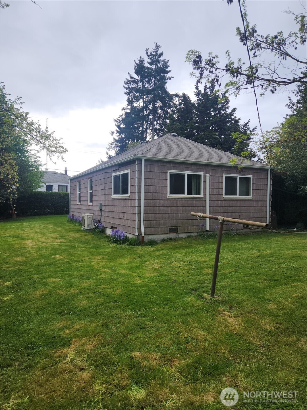 3740 S 142nd Street , Tukwila, WA 98168
