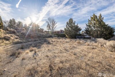 155 Stoneybrook Lane , Wenatchee, WA 98801-1111 - Photo 17