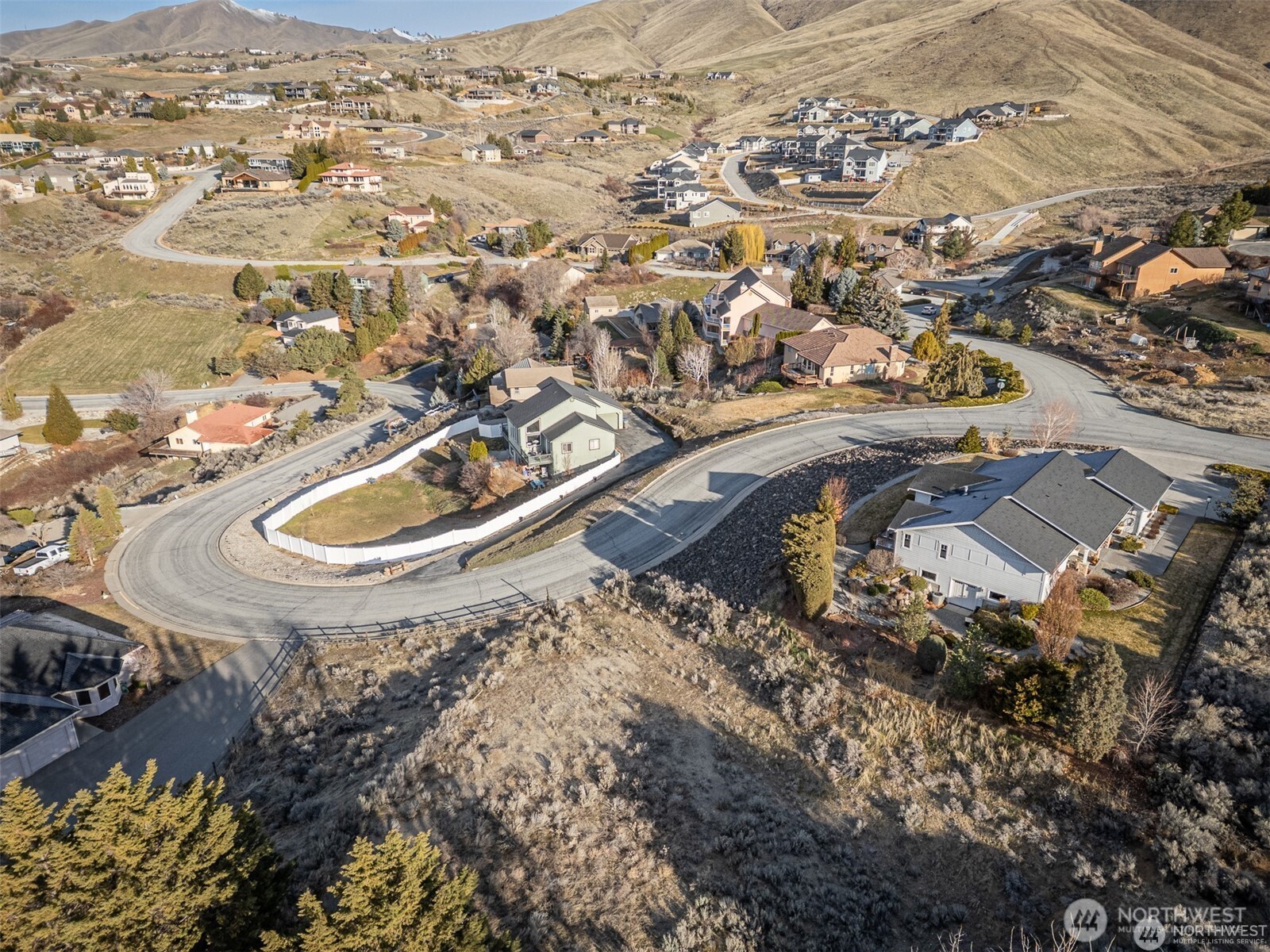 155 Stoneybrook Lane , Wenatchee, WA 98801-1111