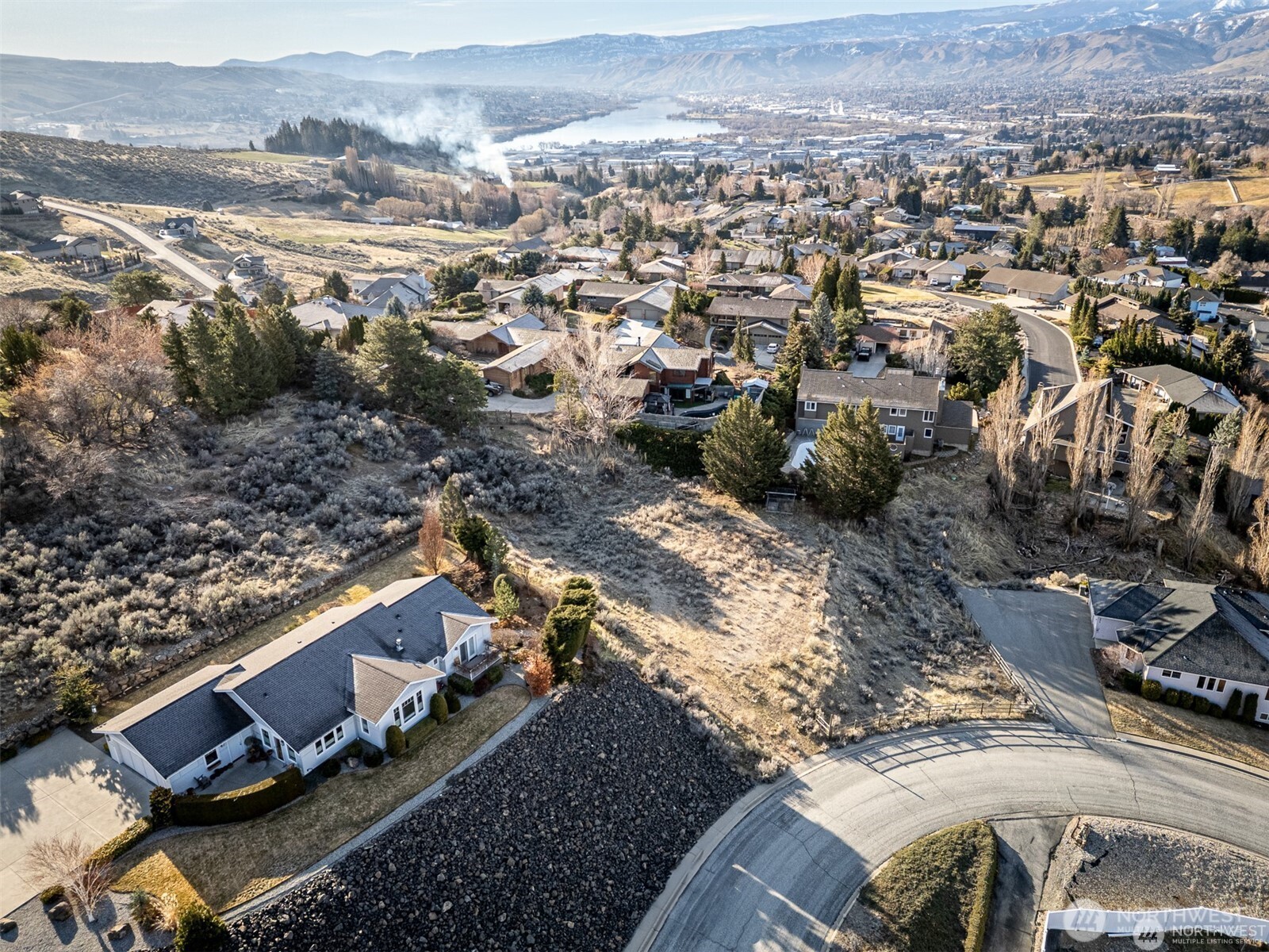 155 Stoneybrook Lane , Wenatchee, WA 98801-1111