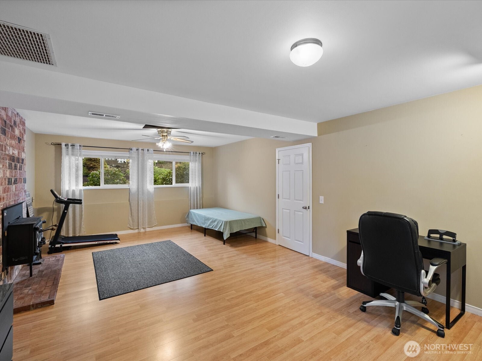 22427 82 Ave W , Edmonds, WA 98026