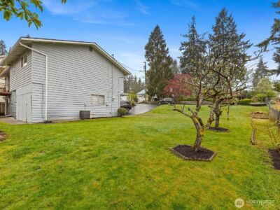 22427 82 Ave W , Edmonds, WA 98026 - Photo 4