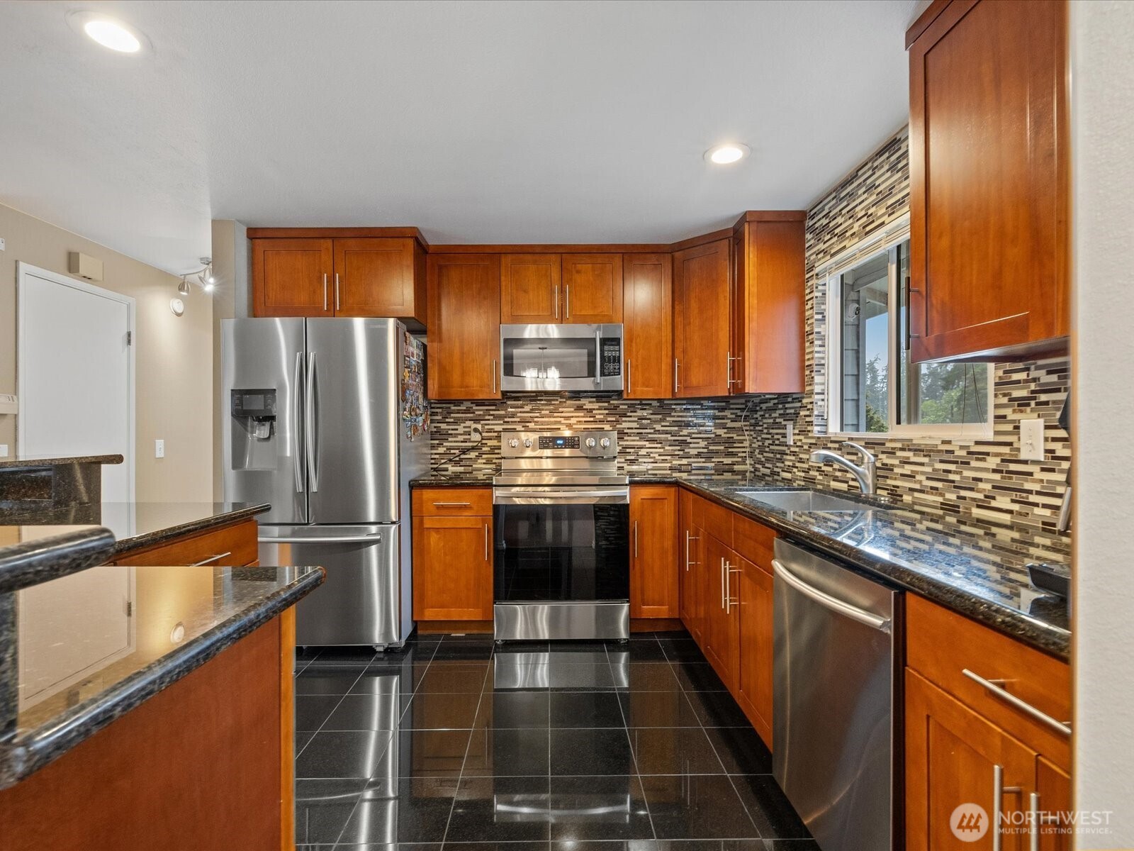 22427 82 Ave W , Edmonds, WA 98026