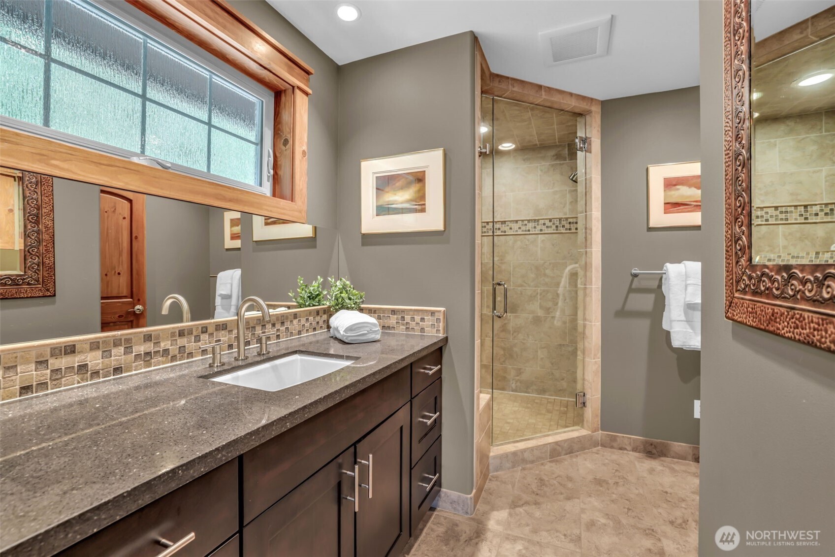 381 High Mark Drive , Cle Elum, WA 98922