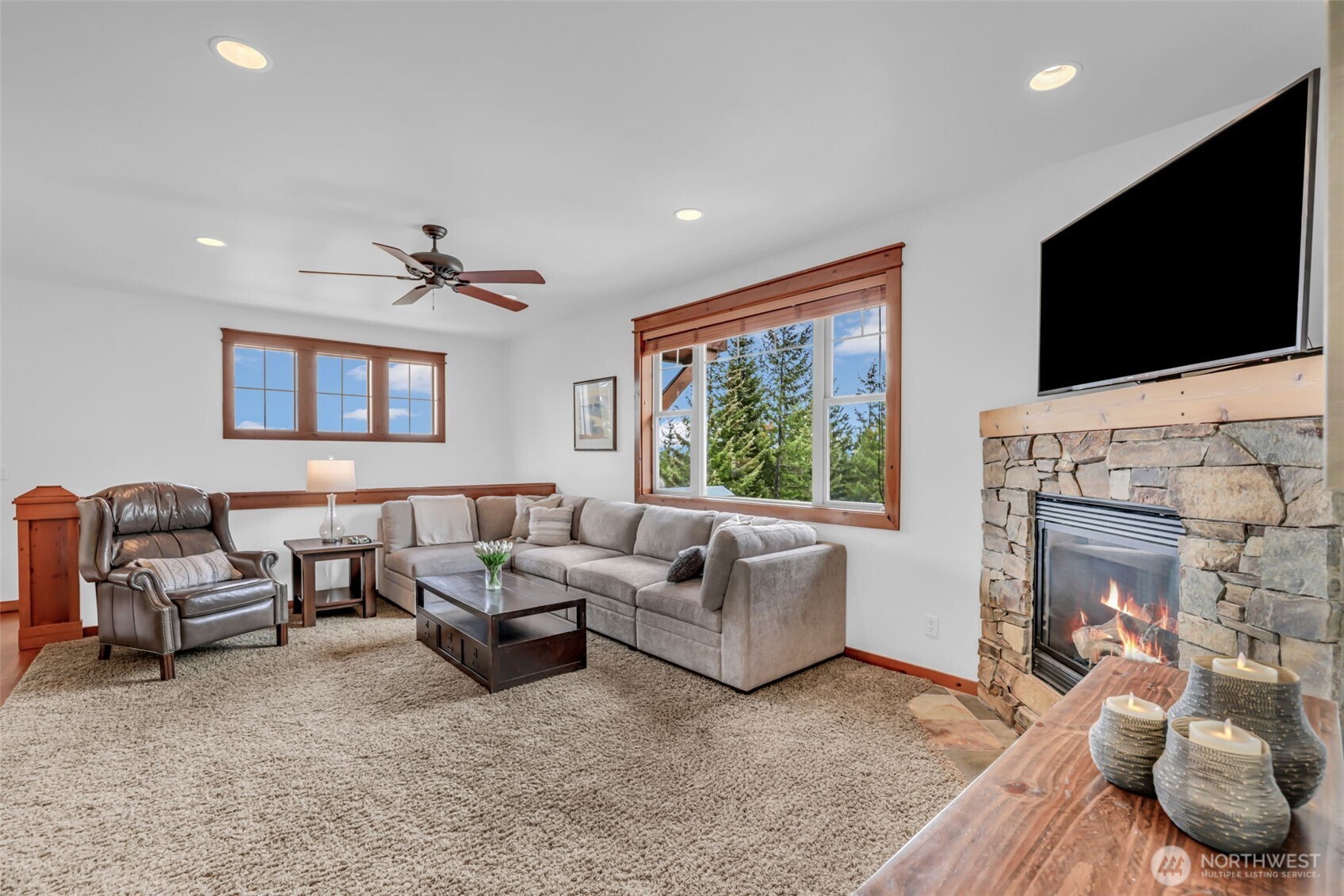 381 High Mark Drive , Cle Elum, WA 98922