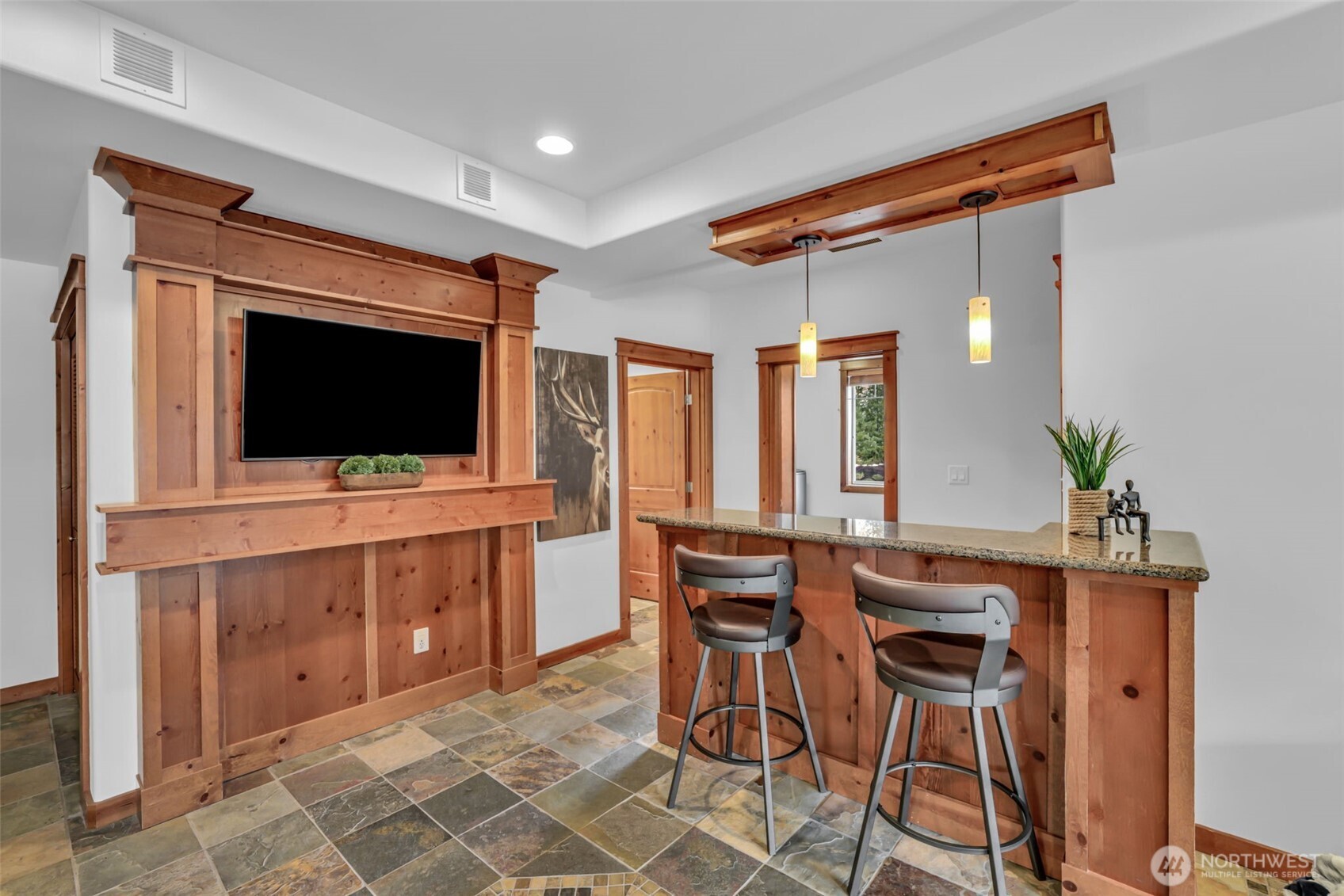 381 High Mark Drive , Cle Elum, WA 98922
