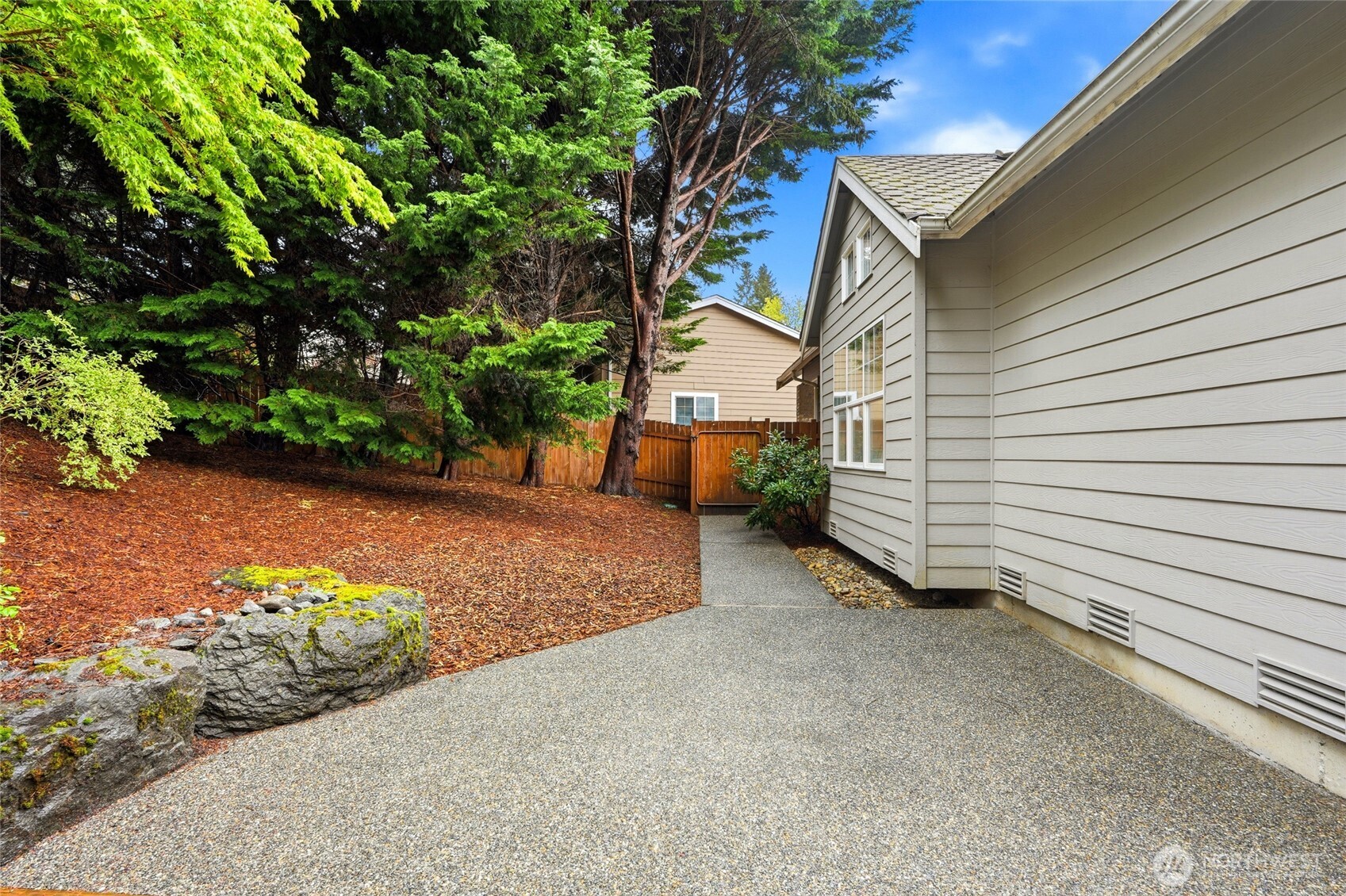 20037 139th Way SE, Kent, WA 98042