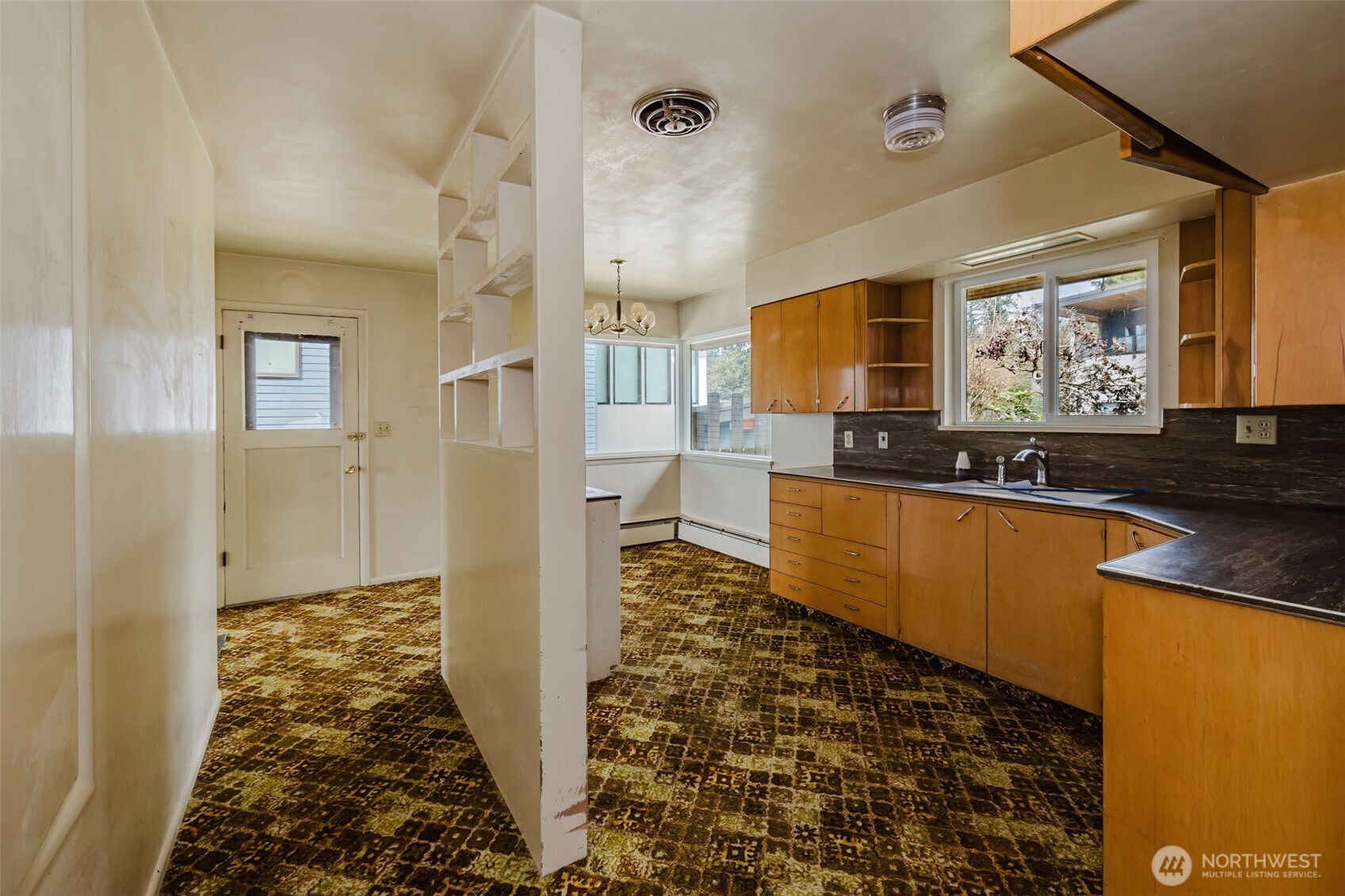 1145 NW Darling Road , Bremerton, WA 98311