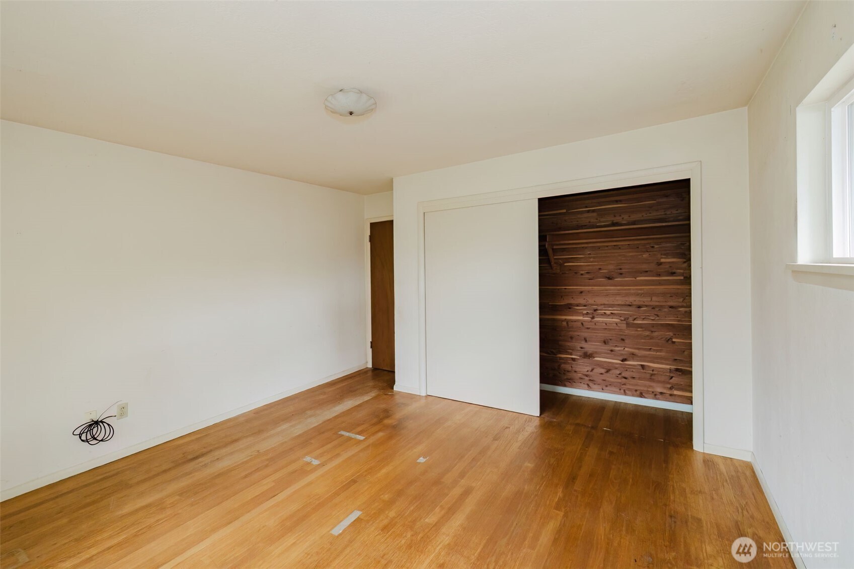 1145 NW Darling Road , Bremerton, WA 98311