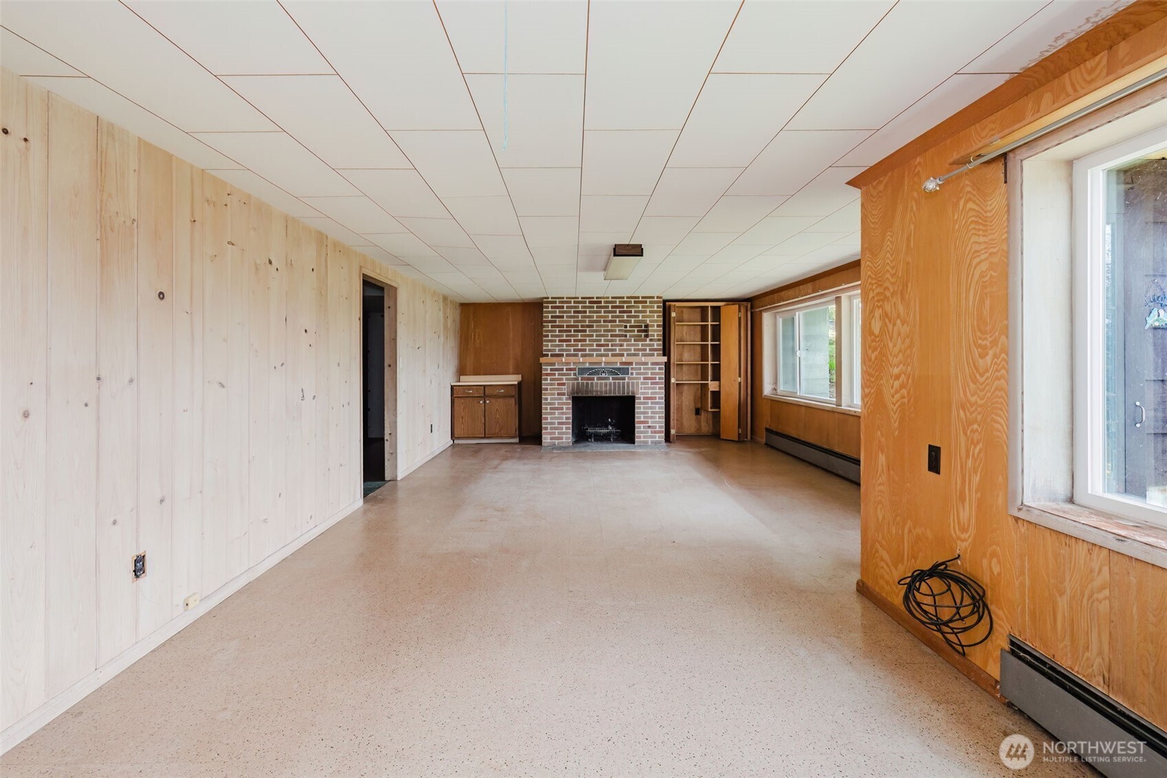 1145 NW Darling Road , Bremerton, WA 98311