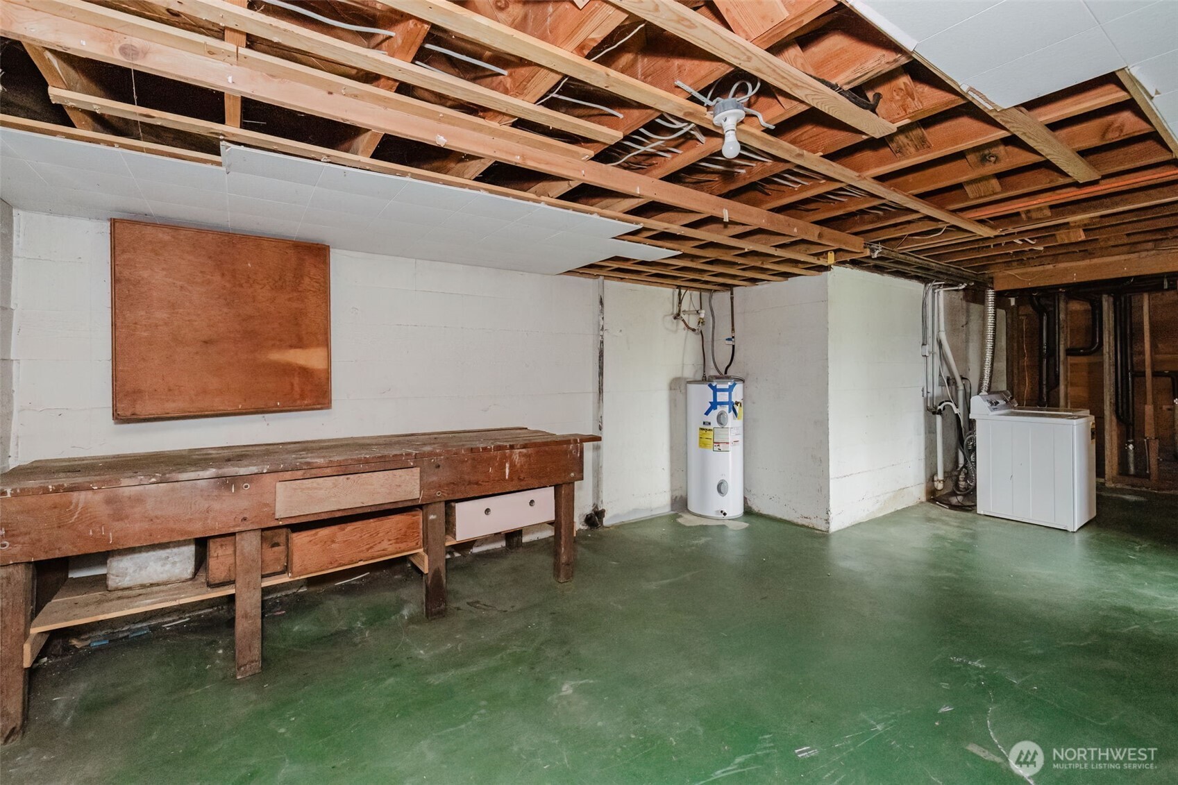 1145 NW Darling Road , Bremerton, WA 98311