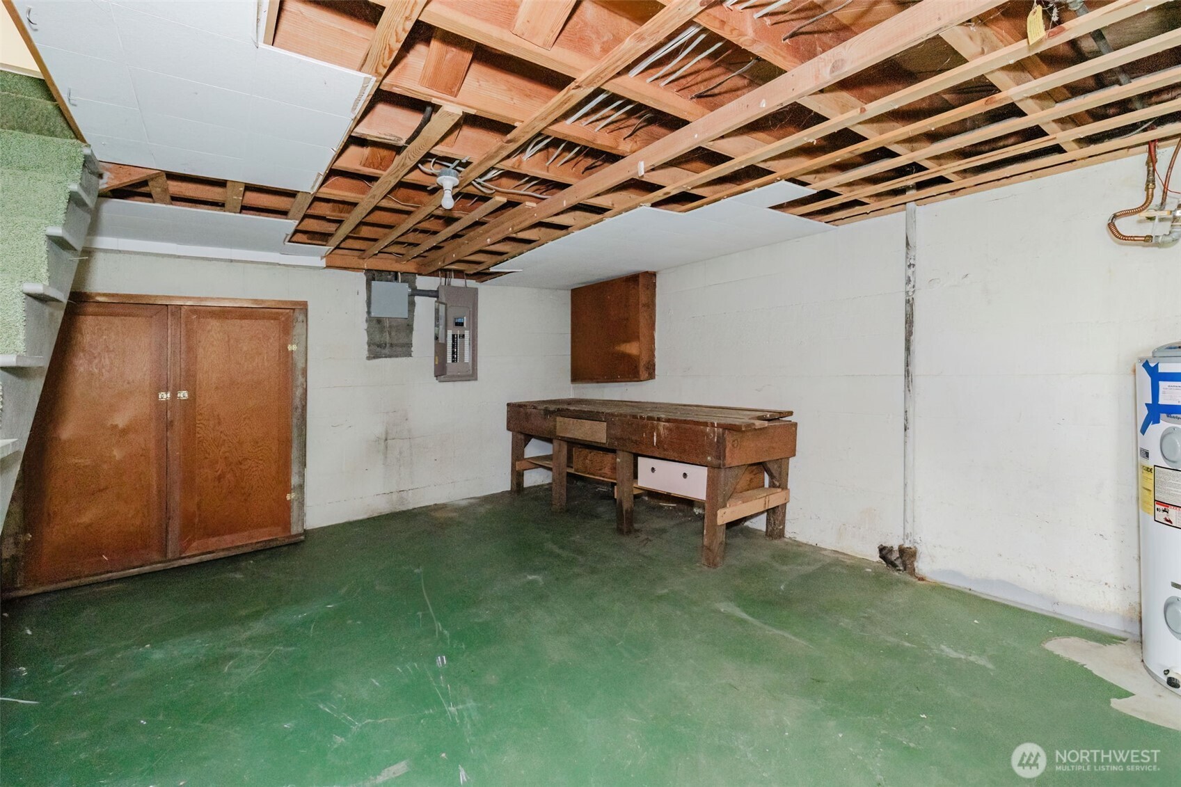 1145 NW Darling Road , Bremerton, WA 98311