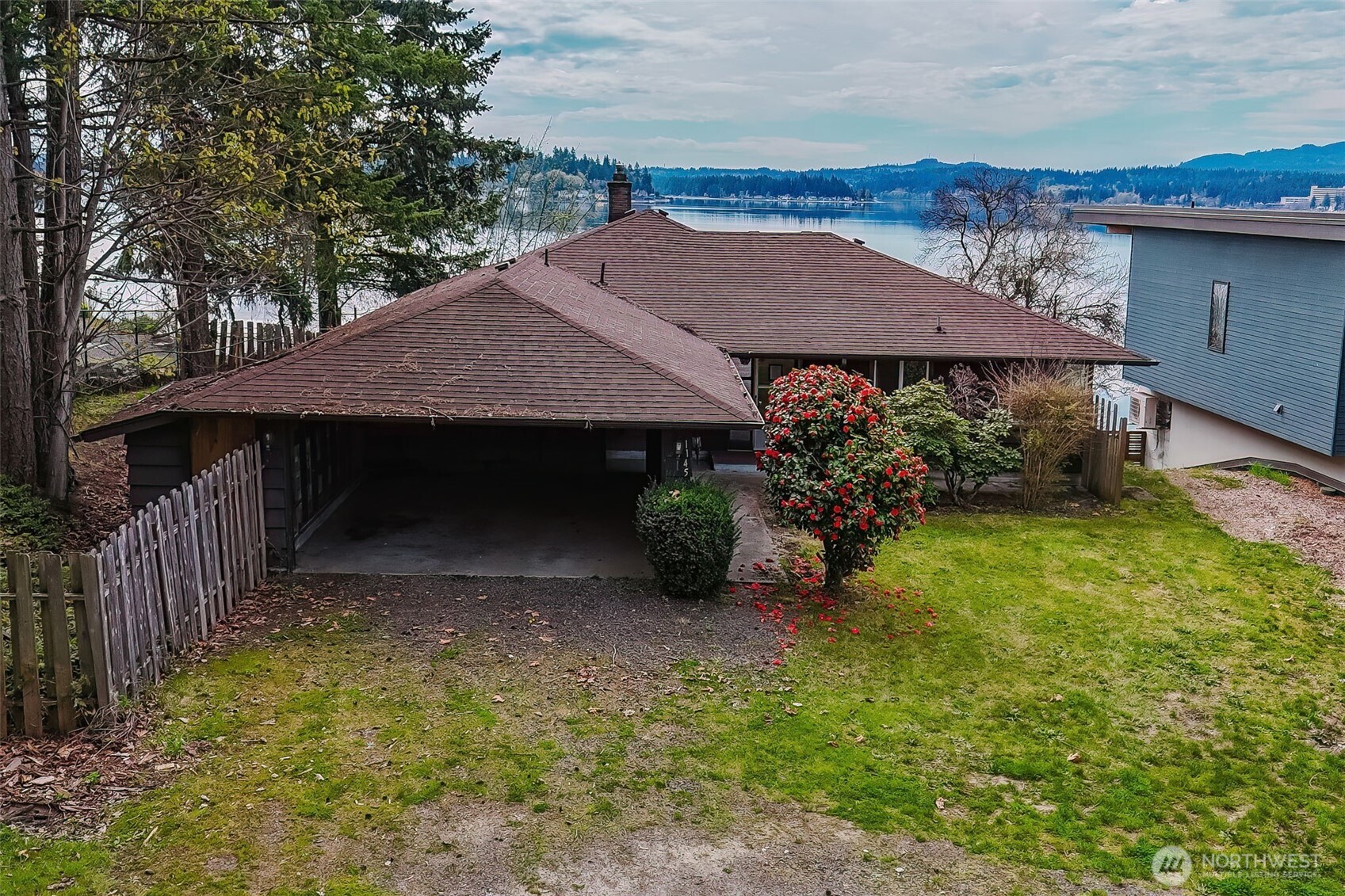 1145 NW Darling Road , Bremerton, WA 98311