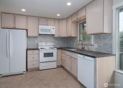 1111 W 15th Street , Port Angeles, WA 98363 - Photo 11