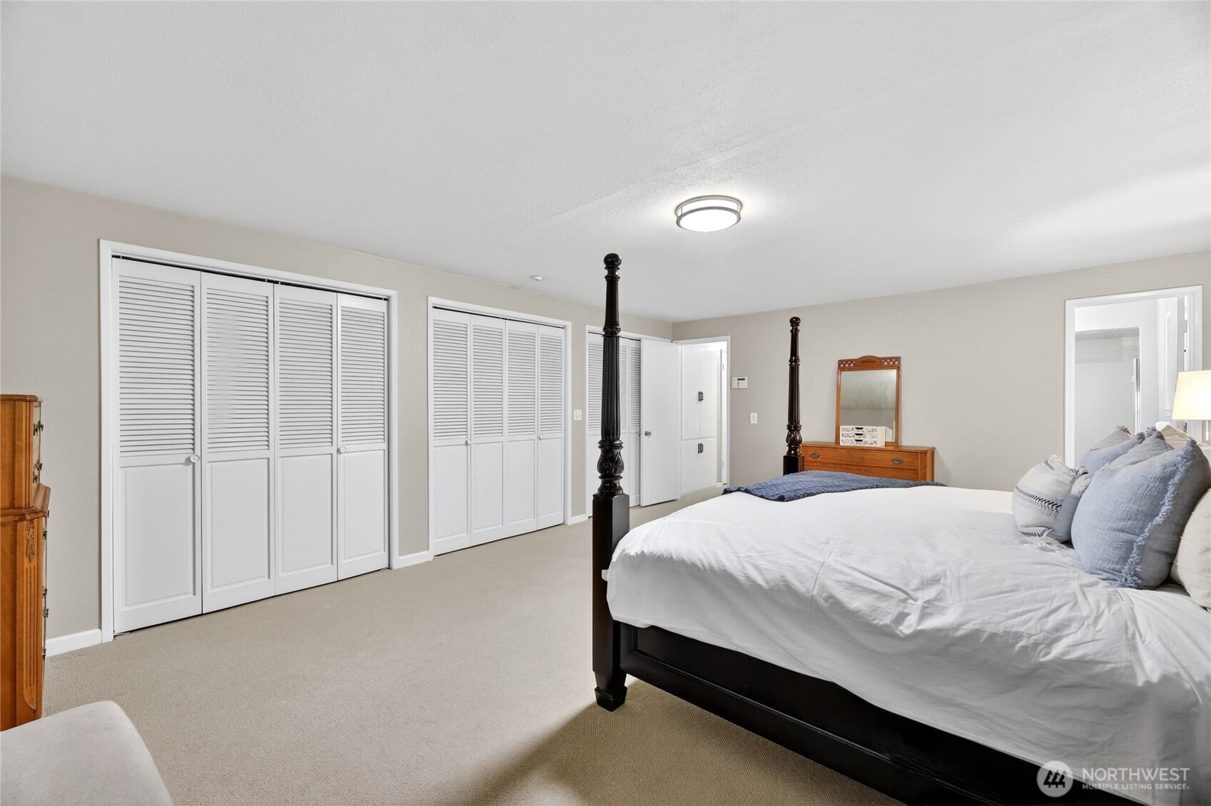 12627 SE 59th Street , Bellevue, WA 98006