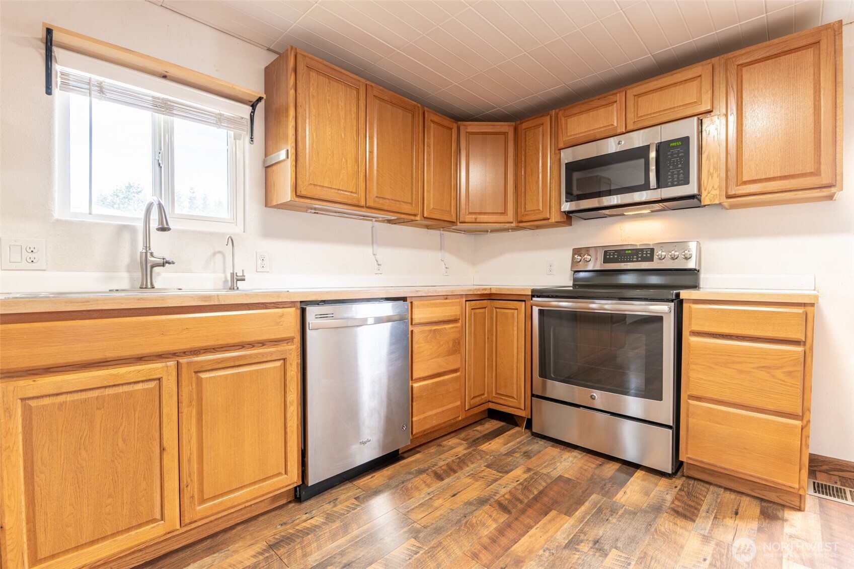 7108 53rd Street Ct E, Puyallup, WA 98371