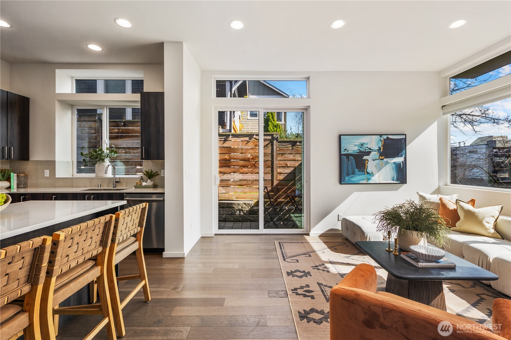 926 N 35th Street , Seattle, WA 98103