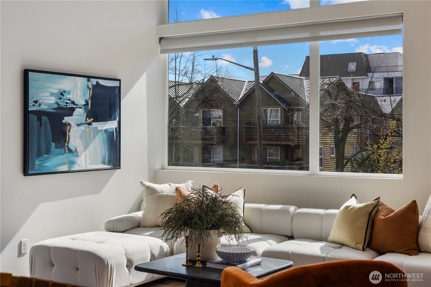 926 N 35th Street , Seattle, WA 98103