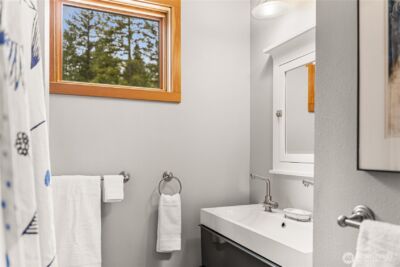 589 Lost River Road , Mazama, WA 98833 - Photo 24