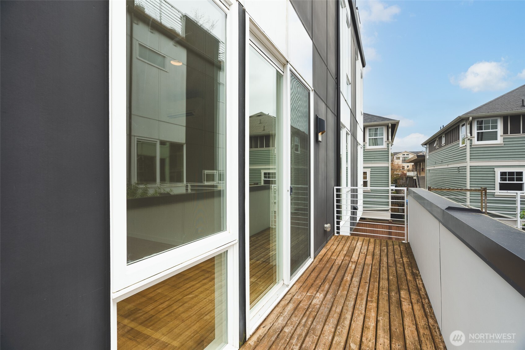 612 N 45th Street #C, Seattle, WA 98103