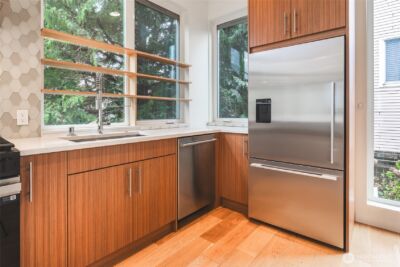 612 N 45th Street #C, Seattle, WA 98103 - Photo 19