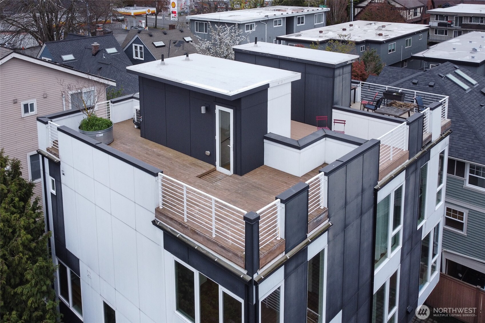 612 N 45th Street #C, Seattle, WA 98103