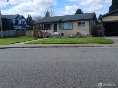 1110 22nd Street Pl NW, Puyallup, WA 98371 - Photo 2