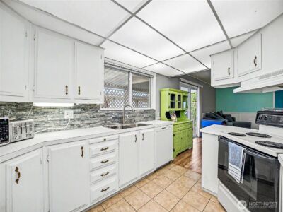 3611 I Street NE #109, Auburn, WA 98003 - Photo 11