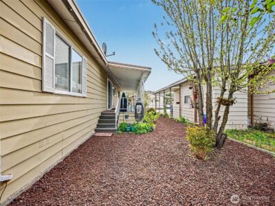3611 I Street NE #109, Auburn, WA 98003 - Photo 34