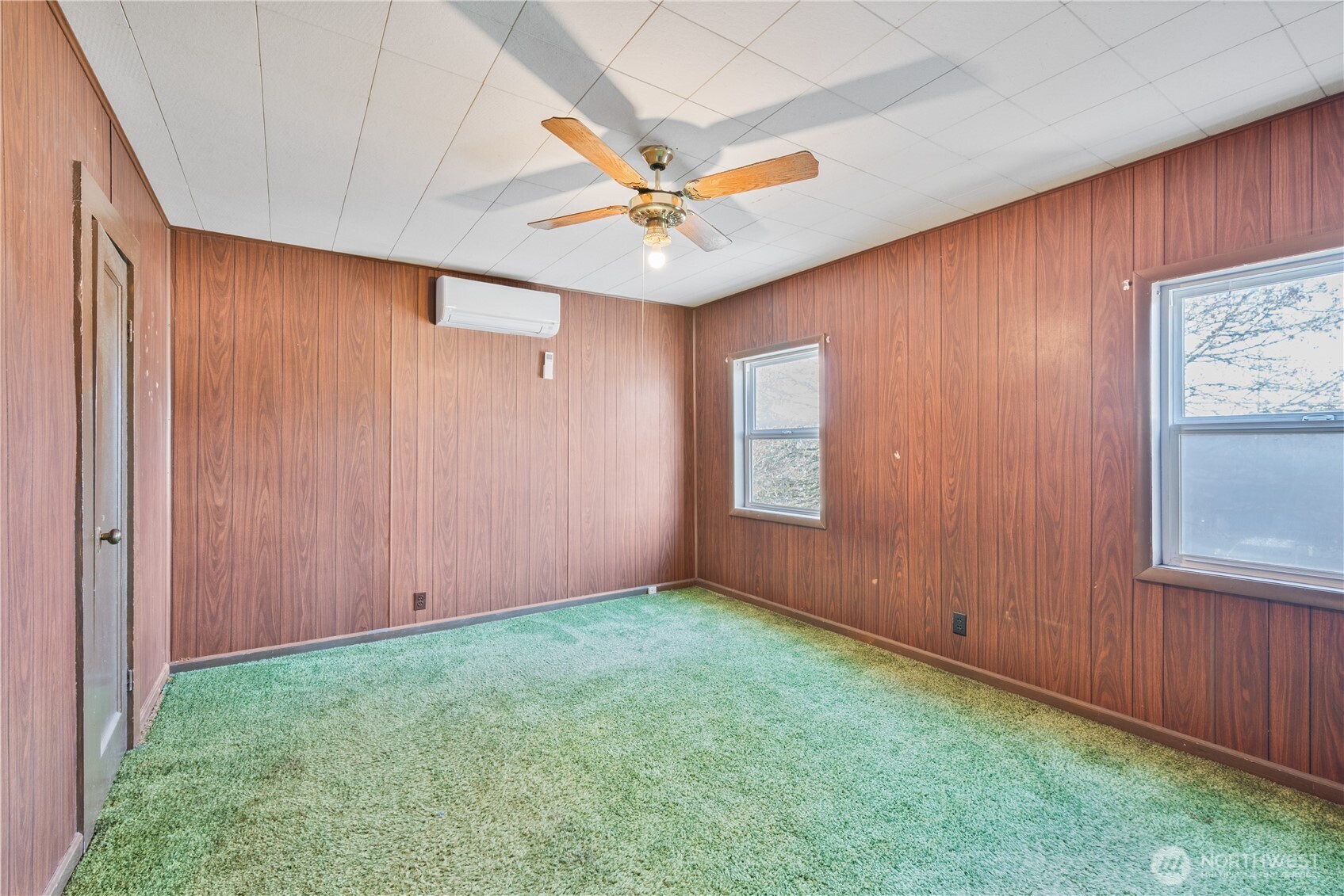 136 SW 3rd Avenue , Castle Rock, WA 98611