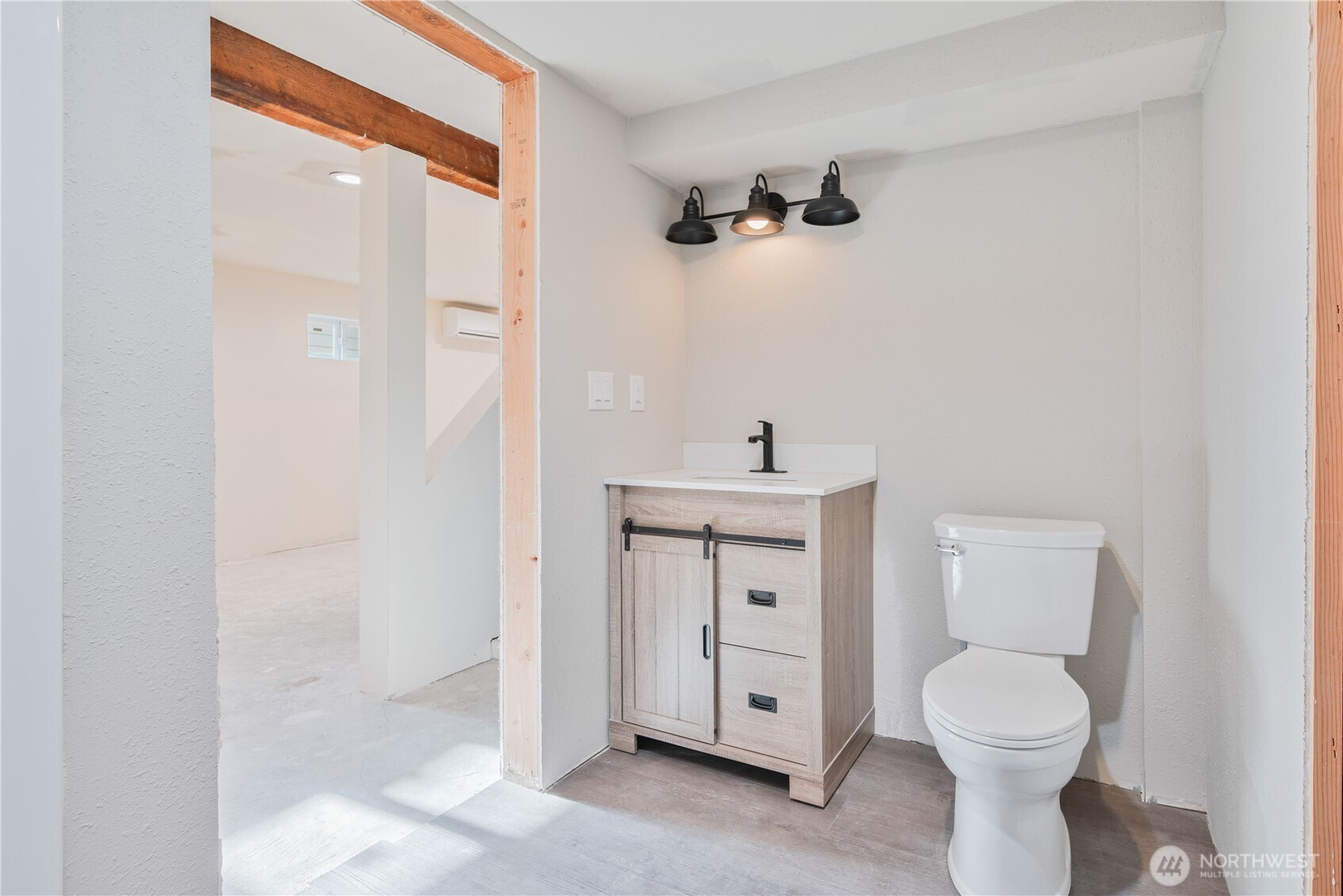 136 SW 3rd Avenue , Castle Rock, WA 98611