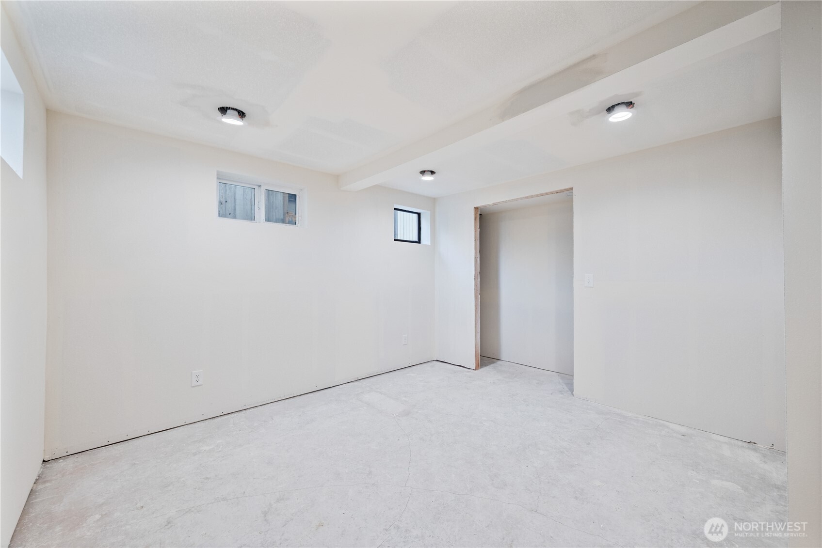 136 SW 3rd Avenue , Castle Rock, WA 98611