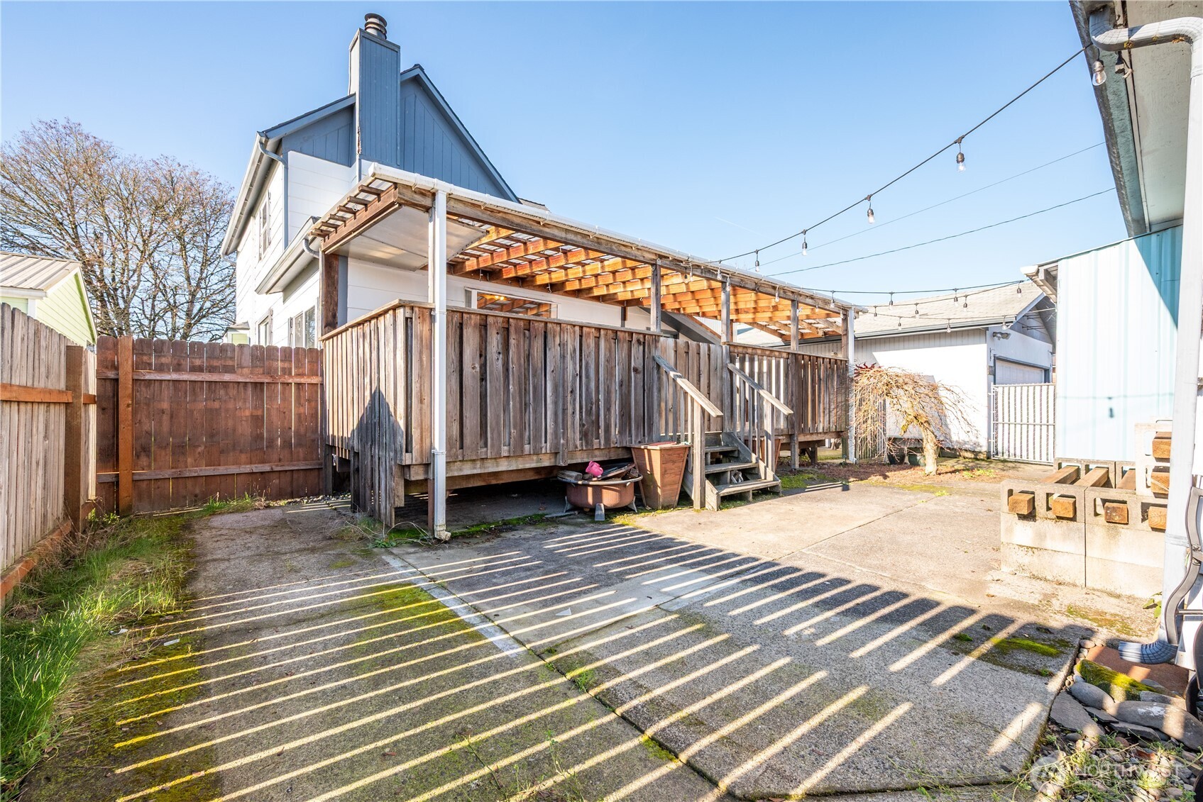 136 SW 3rd Avenue , Castle Rock, WA 98611