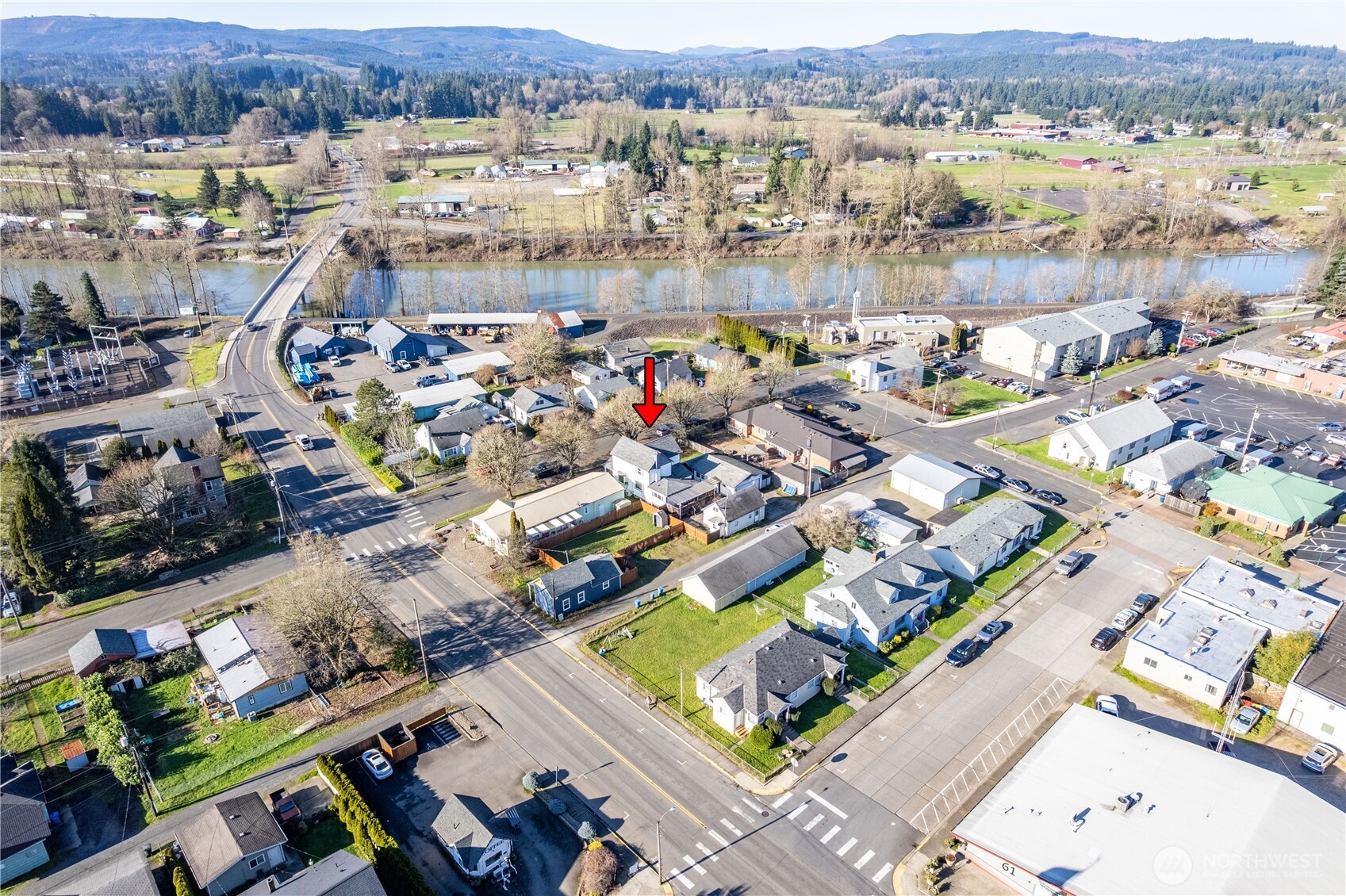 136 SW 3rd Avenue , Castle Rock, WA 98611