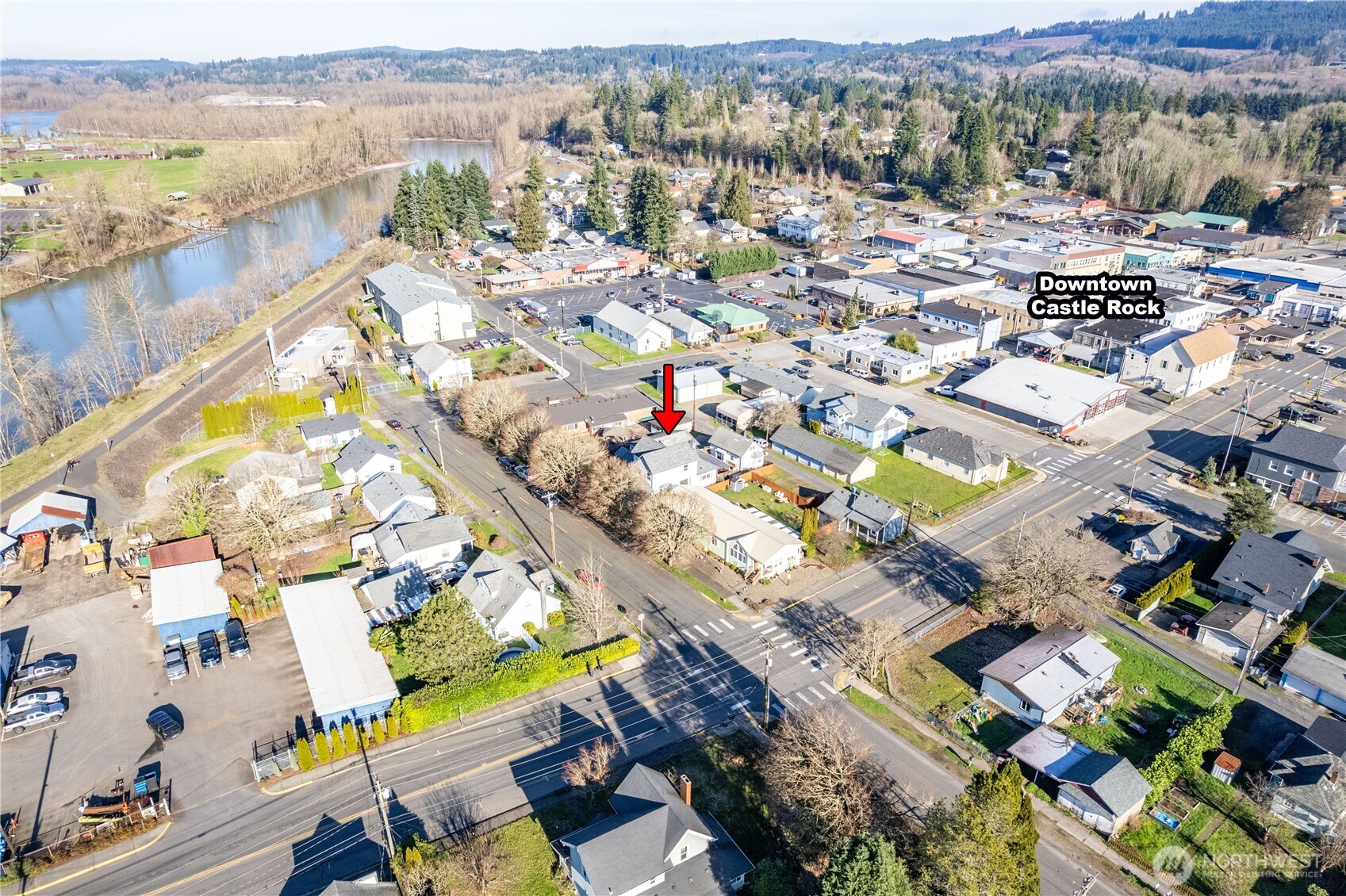 136 SW 3rd Avenue , Castle Rock, WA 98611