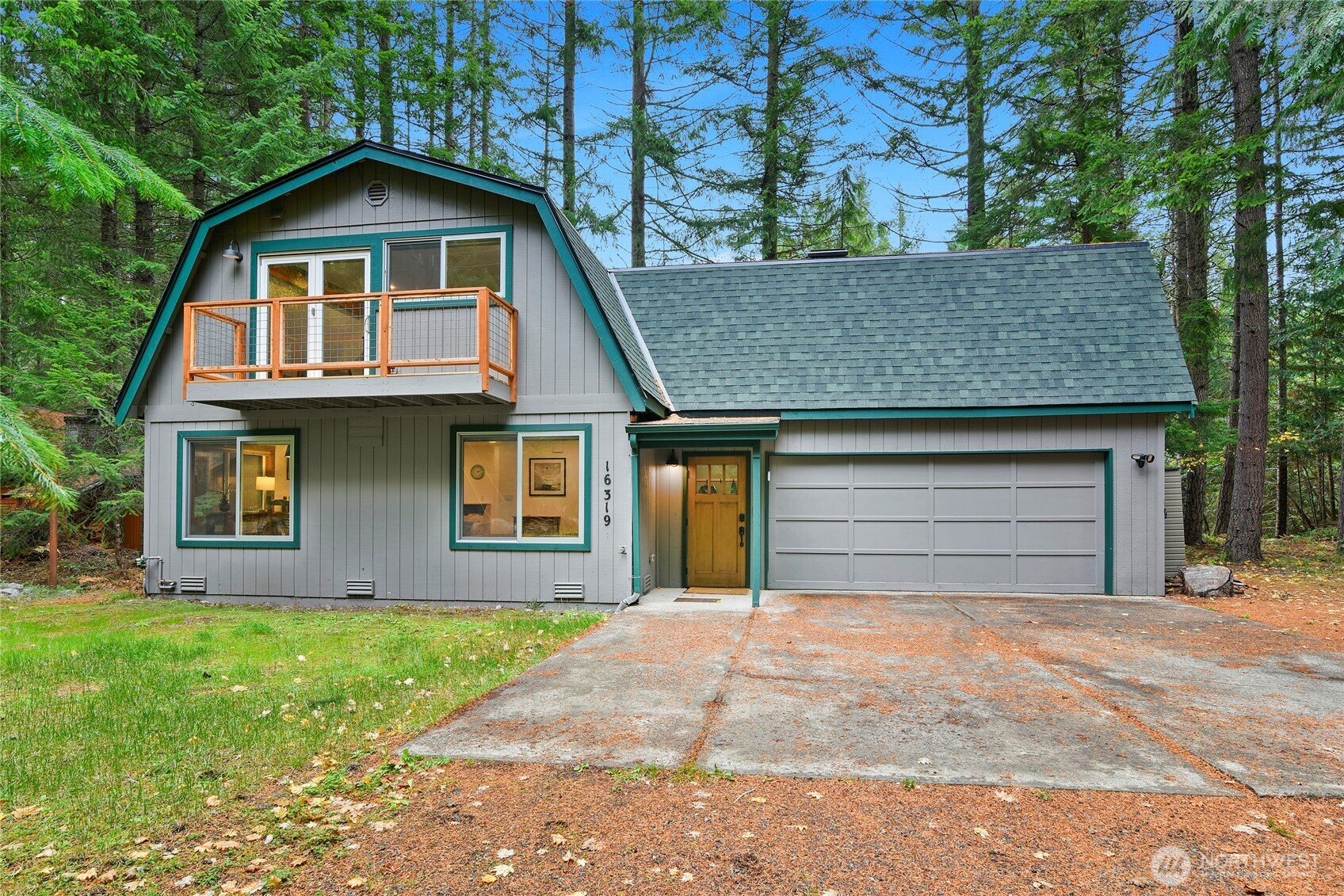 16319 Alpine Drive E, Enumclaw, WA 98022