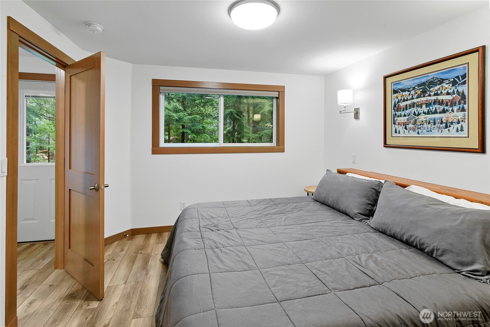 16319 Alpine Drive E, Enumclaw, WA 98022