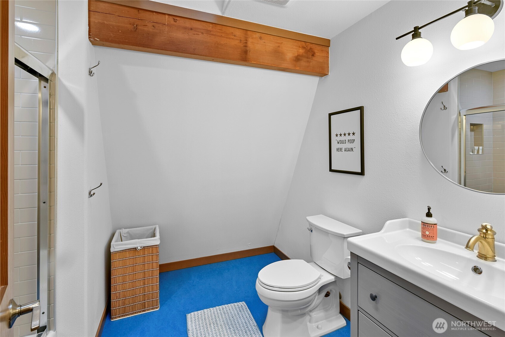 16319 Alpine Drive E, Enumclaw, WA 98022