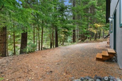 16319 Alpine Drive E, Enumclaw, WA 98022 - Photo 34