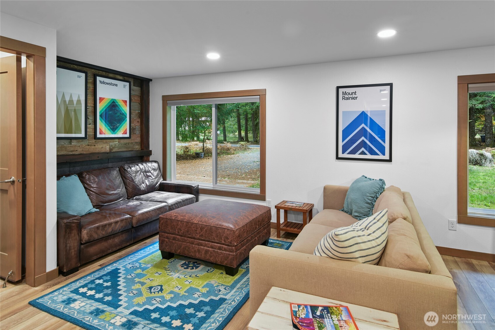 16319 Alpine Drive E, Enumclaw, WA 98022
